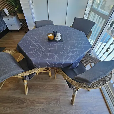 Estudio Agua Mundo 1 If 아파트 베니돔