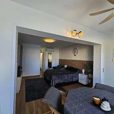 아파트 Estudio Agua Mundo 1 If *